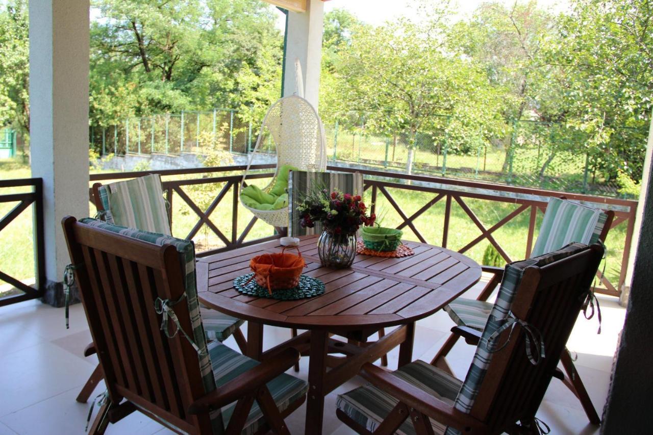 Villa Rokiti Екстериор снимка